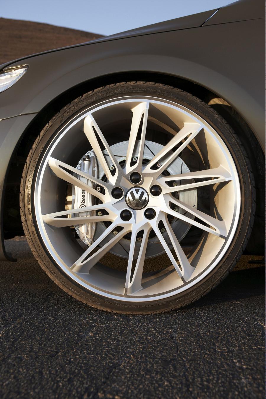  Volkswagen Passat CC Eco Performance Concept 2008 года  (фото 8 из 10)